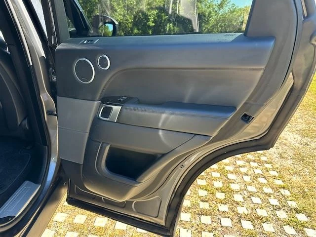 2016 Land Rover Range Rover Sport L494 - Image 28 of 31