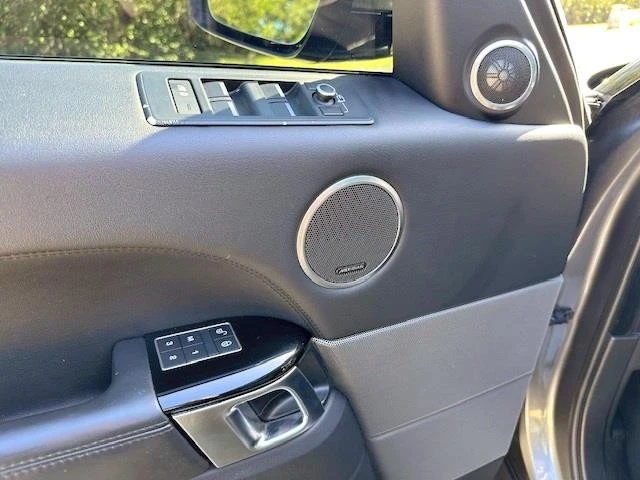 2016 Land Rover Range Rover Sport L494 - Image 11 of 31