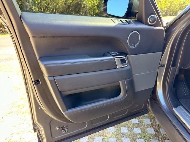2016 Land Rover Range Rover Sport L494 - Image 10 of 21