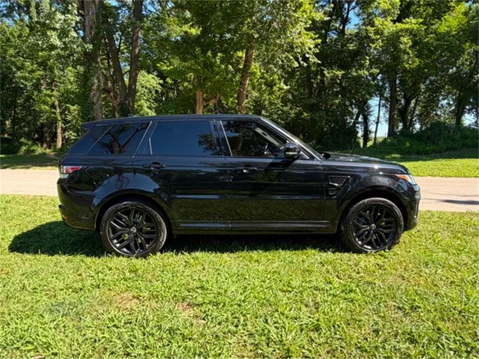 2016 Land Rover Range Rover Sport L494 - Image 5 of 16