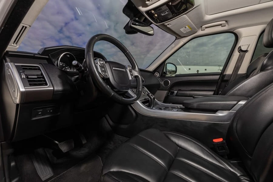 2016 Land Rover Range Rover L405 - Image 19 of 31