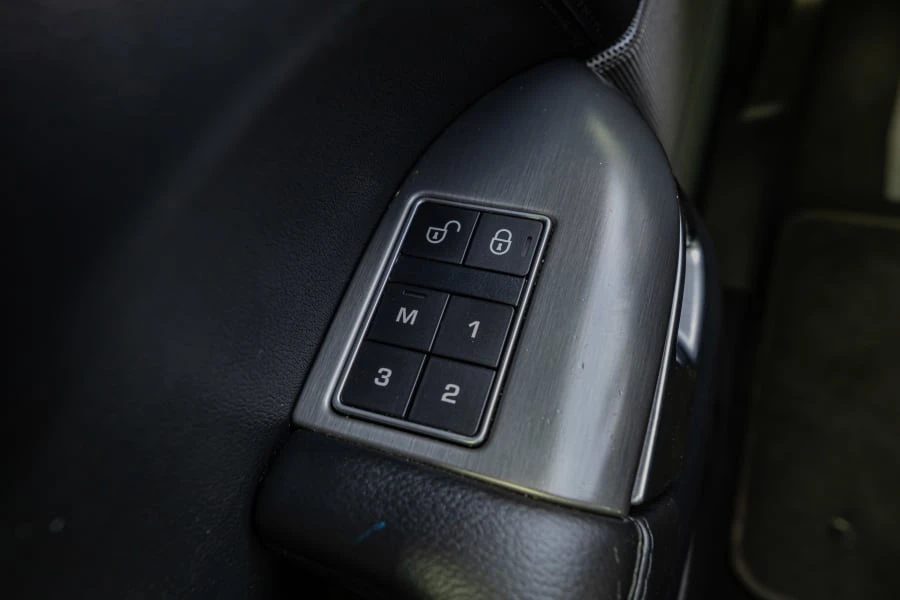 2016 Land Rover Range Rover L405 - Image 20 of 31