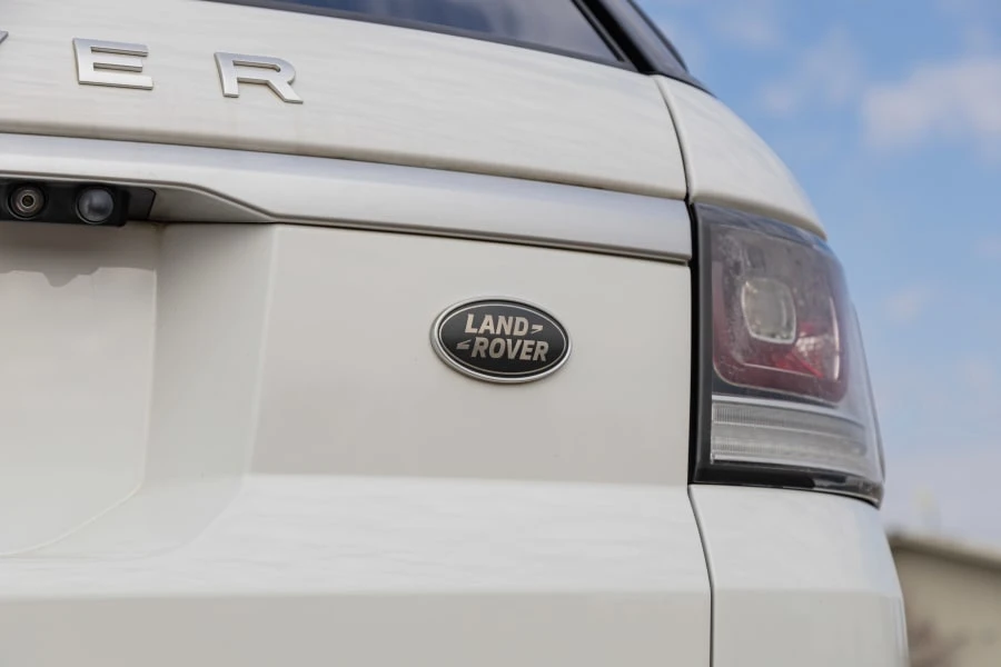 2016 Land Rover Range Rover L405 - Image 12 of 31