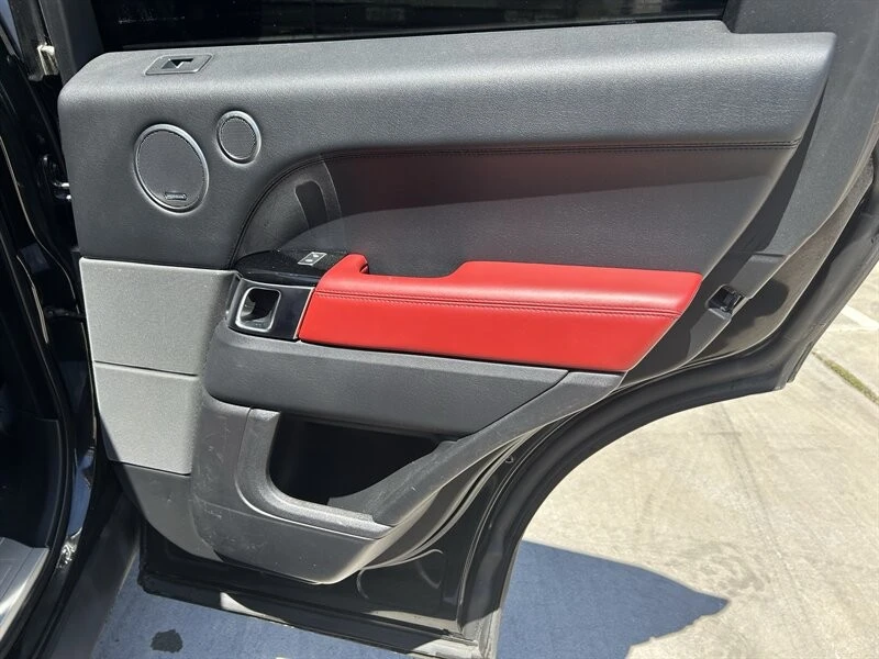 2016 Land Rover Range Rover Sport L494 - Image 16 of 29