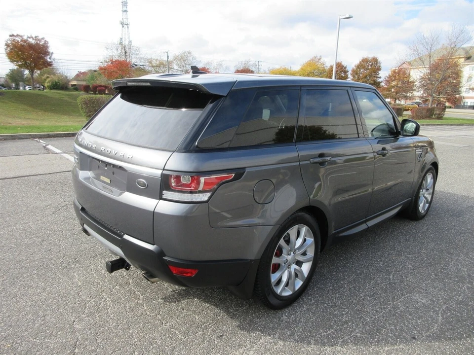 2016 Land Rover Range Rover Sport L494 - Image 8 of 24