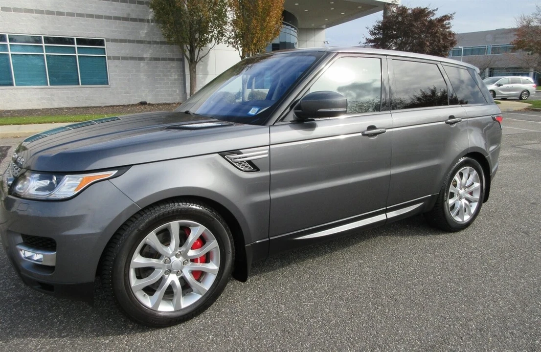 2016 Land Rover Range Rover Sport L494 - Image 19 of 24