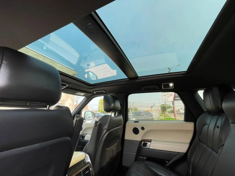 2016 Land Rover Range Rover Sport L494 - Image 17 of 20