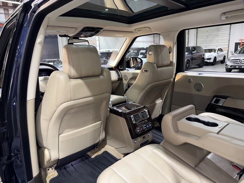 2016 Land Rover Range Rover L405 - Image 11 of 12