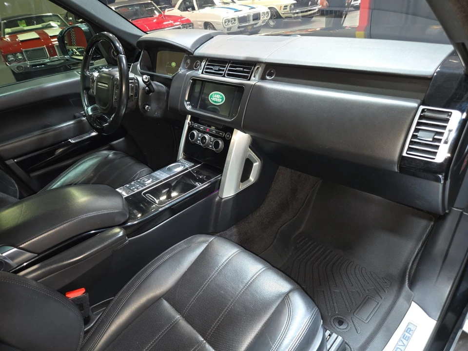 2016 Land Rover Range Rover L405 - Image 14 of 31