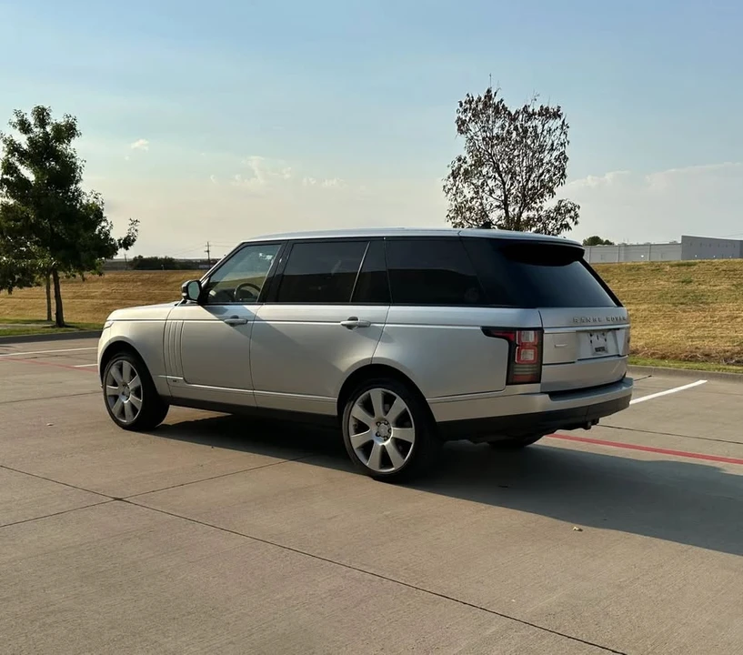 2016 Land Rover Range Rover L405 - Image 7 of 20