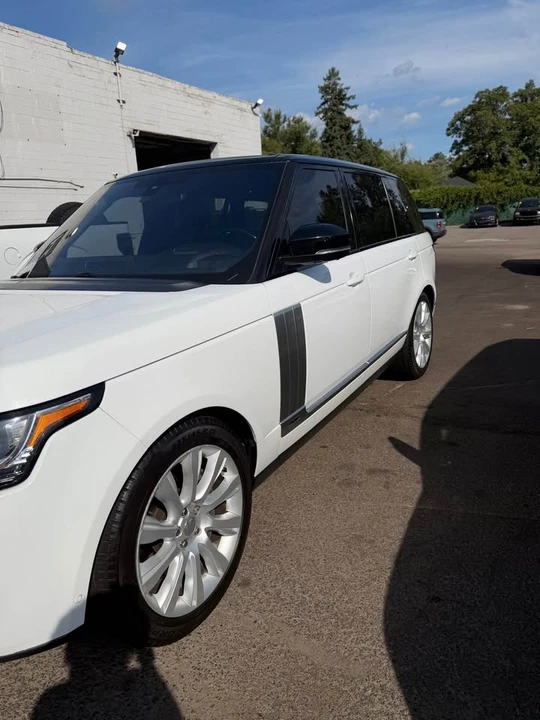 2016 Land Rover Range Rover L405 - Image 3 of 20