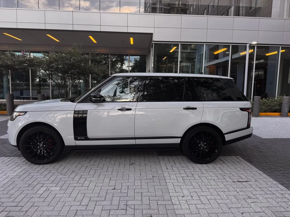2016 Land Rover Range Rover L405 - Image 2 of 10