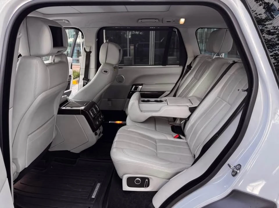 2016 Land Rover Range Rover L405 - Image 10 of 10