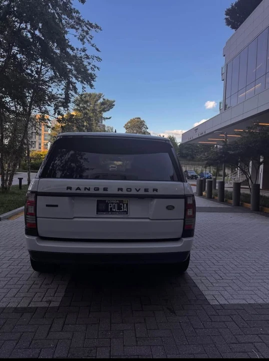 2016 Land Rover Range Rover L405 - Image 4 of 10