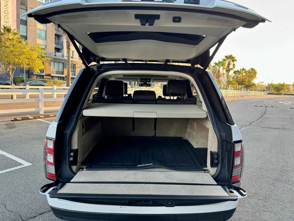 2016 Land Rover Range Rover L405 - Image 12 of 20