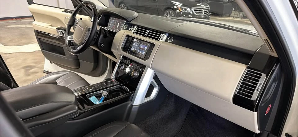 2016 Land Rover Range Rover L405 - Image 18 of 19