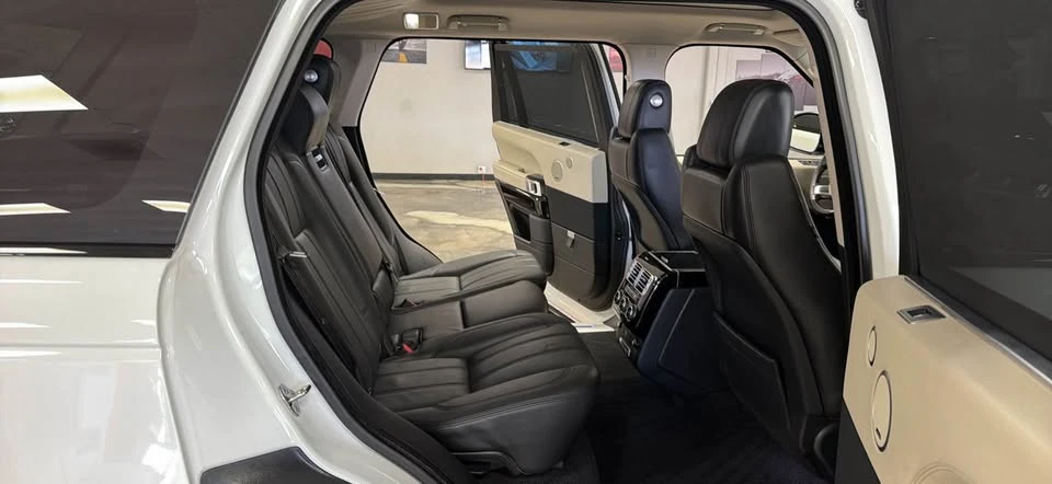 2016 Land Rover Range Rover L405 - Image 10 of 19