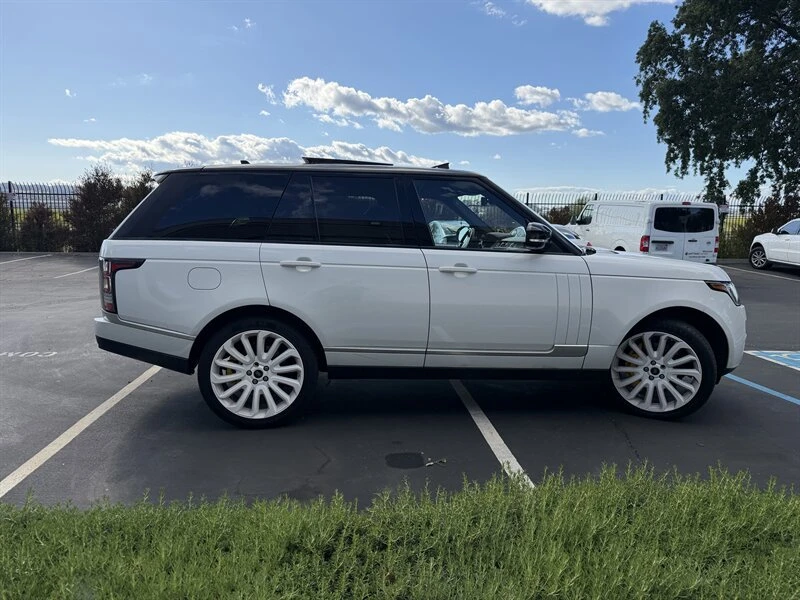 2016 Land Rover Range Rover L405 - Image 7 of 20