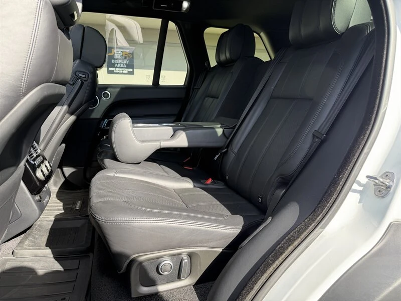 2016 Land Rover Range Rover L405 - Image 11 of 20