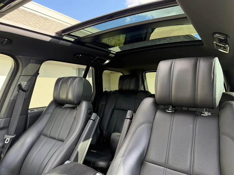 2016 Land Rover Range Rover L405 - Image 10 of 20