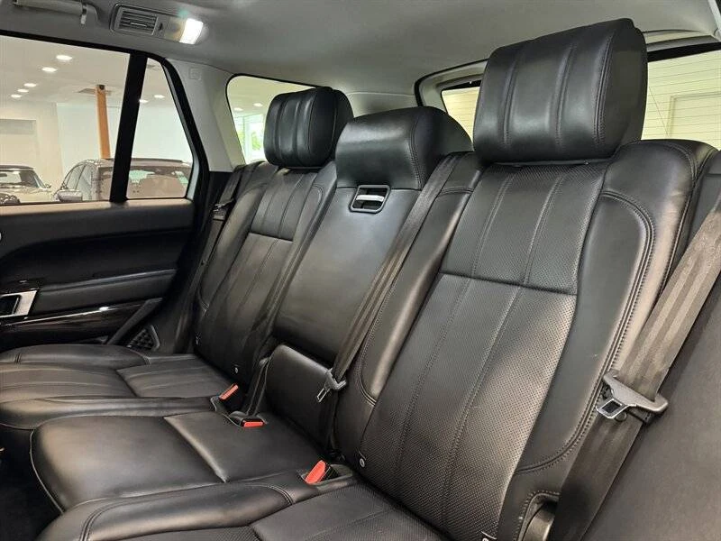 2016 Land Rover Range Rover L405 - Image 9 of 24