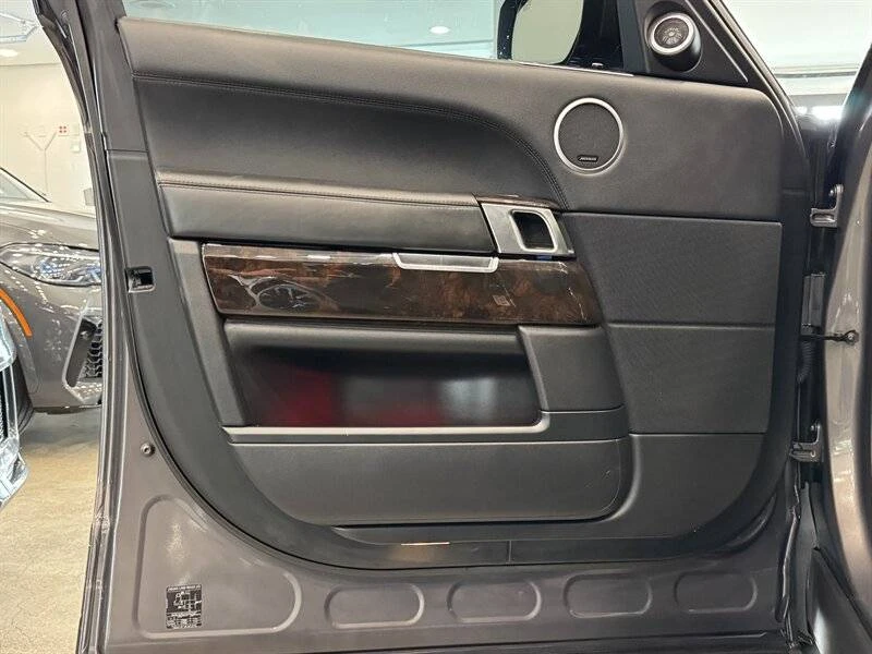2016 Land Rover Range Rover L405 - Image 19 of 24