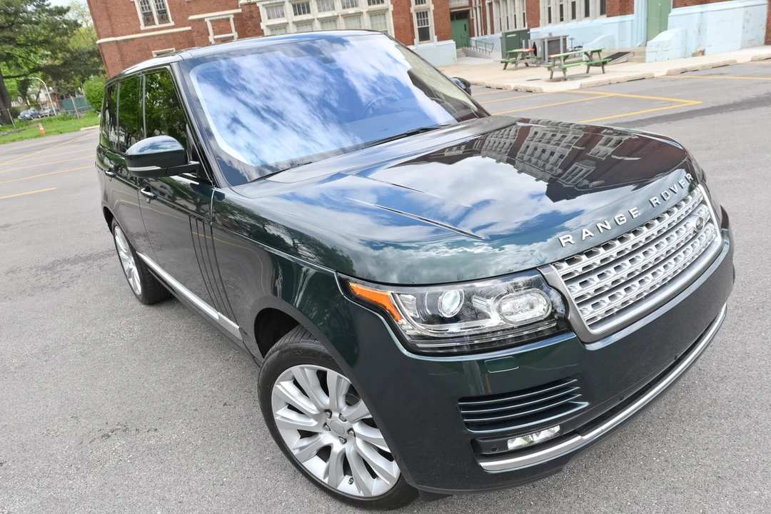 2016 Land Rover Range Rover L405 - Image 18 of 31