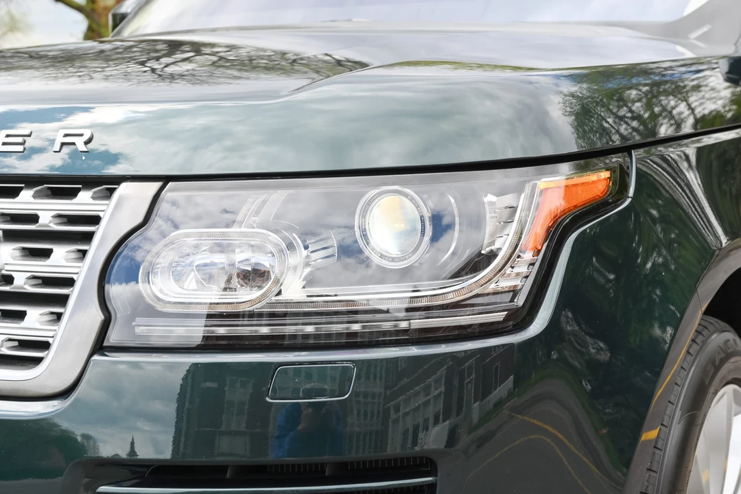 2016 Land Rover Range Rover L405 - Image 21 of 31