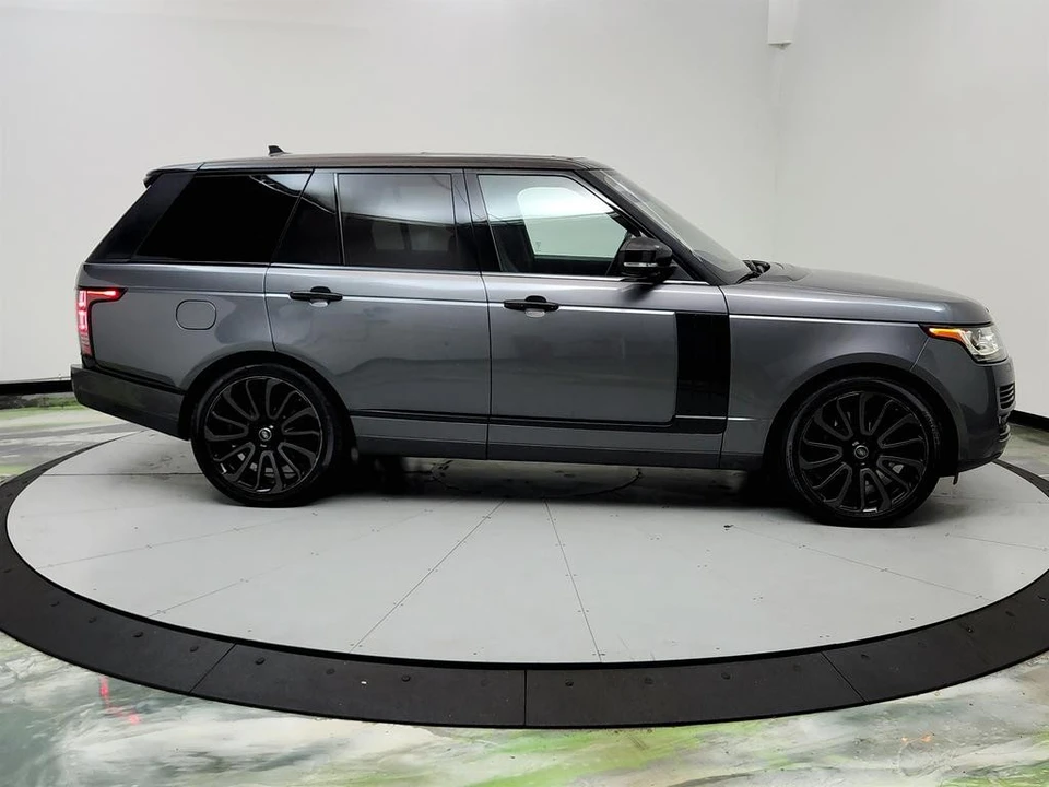 2016 Land Rover Range Rover L405 - Image 4 of 12