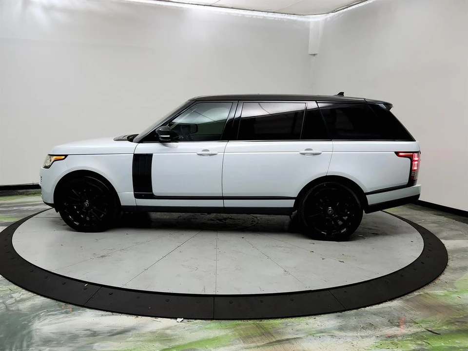 2016 Land Rover Range Rover L405 - Image 8 of 12