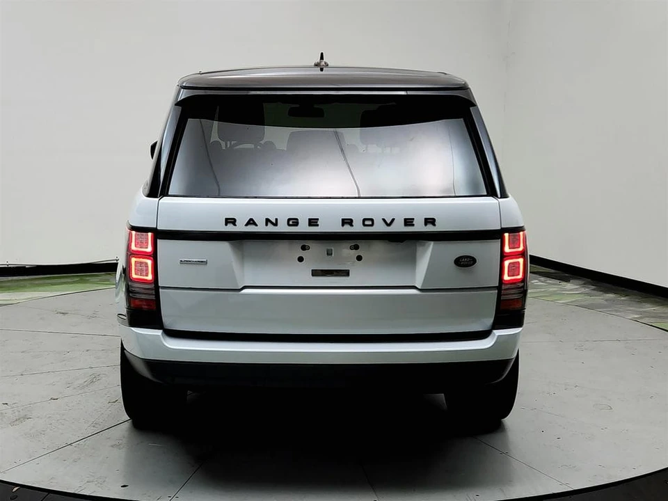 2016 Land Rover Range Rover L405 - Image 6 of 12