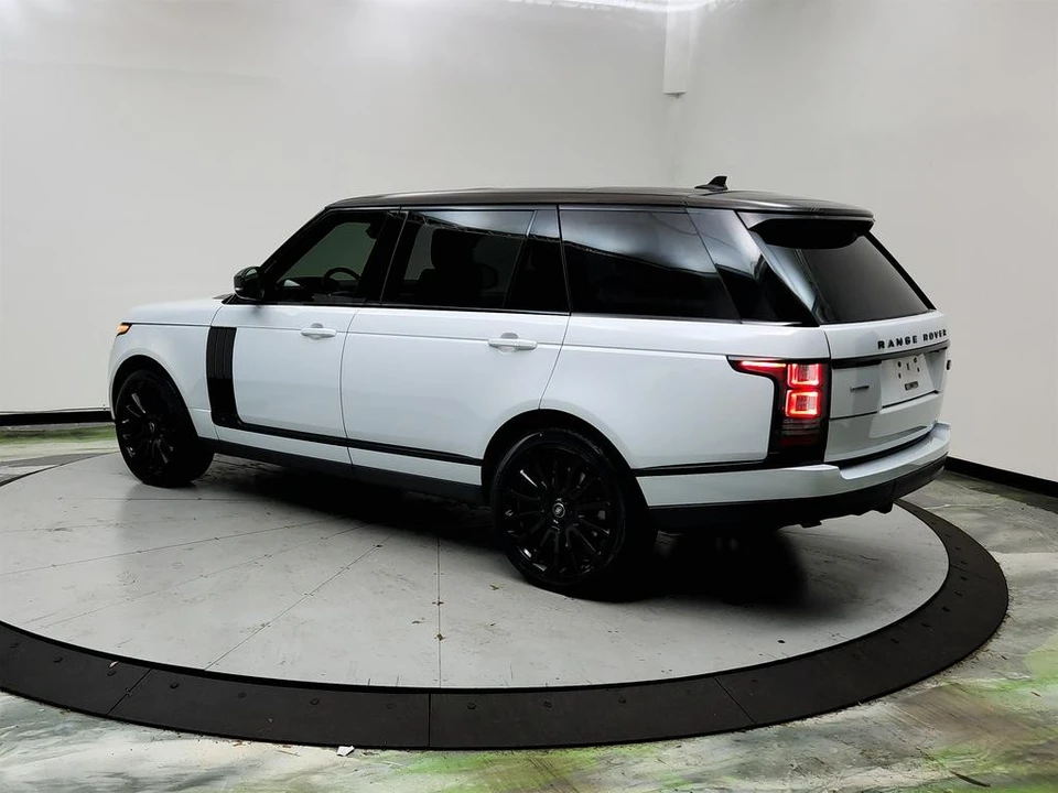 2016 Land Rover Range Rover L405 - Image 7 of 12