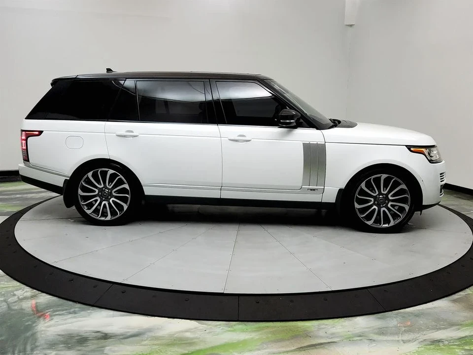 2016 Land Rover Range Rover L405 - Image 4 of 12
