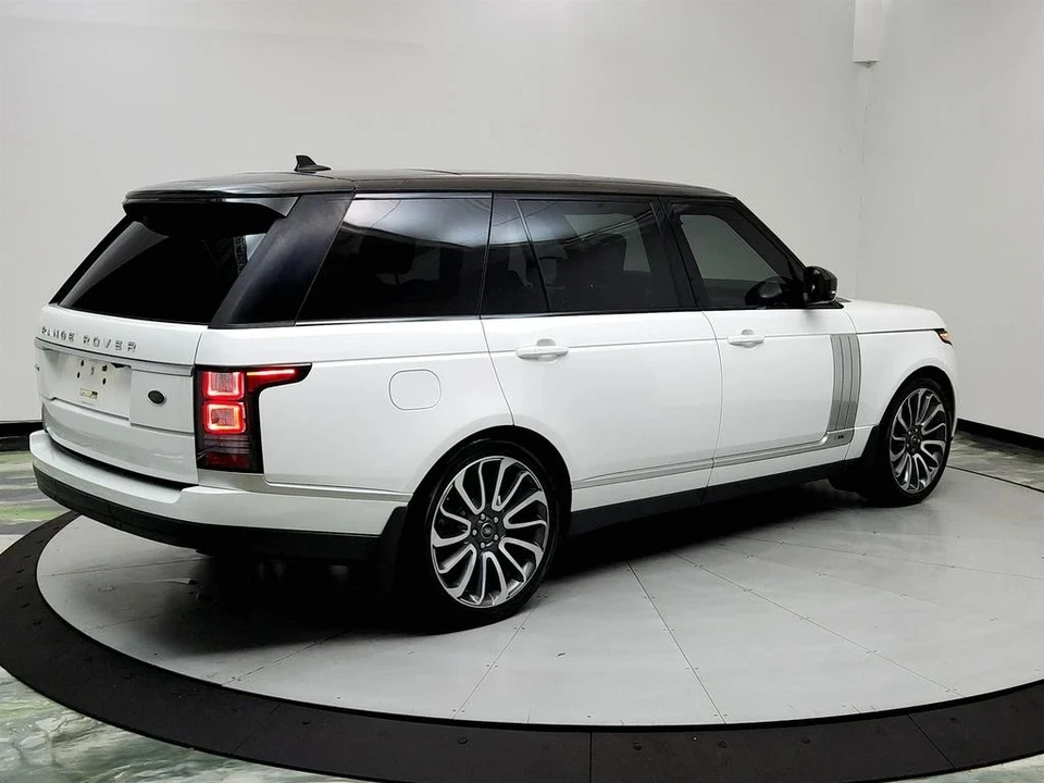 2016 Land Rover Range Rover L405 - Image 5 of 12
