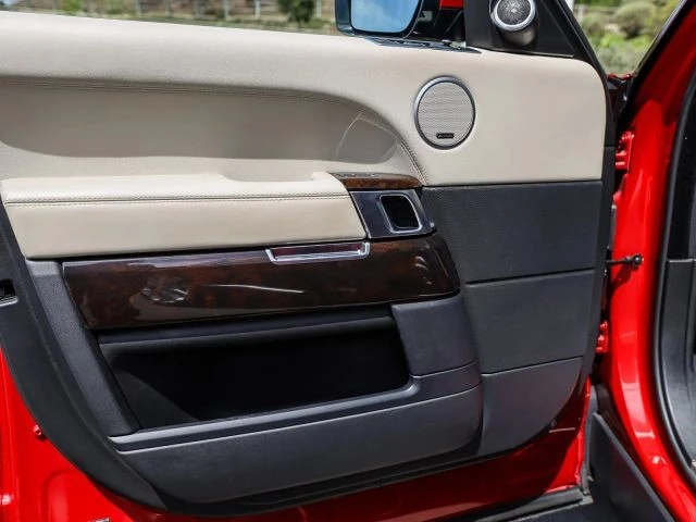 2016 Land Rover Range Rover L405 - Image 26 of 31