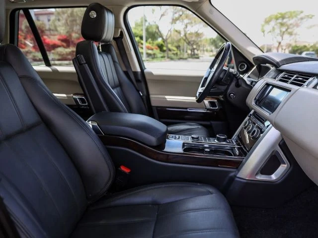 2016 Land Rover Range Rover L405 - Image 23 of 31