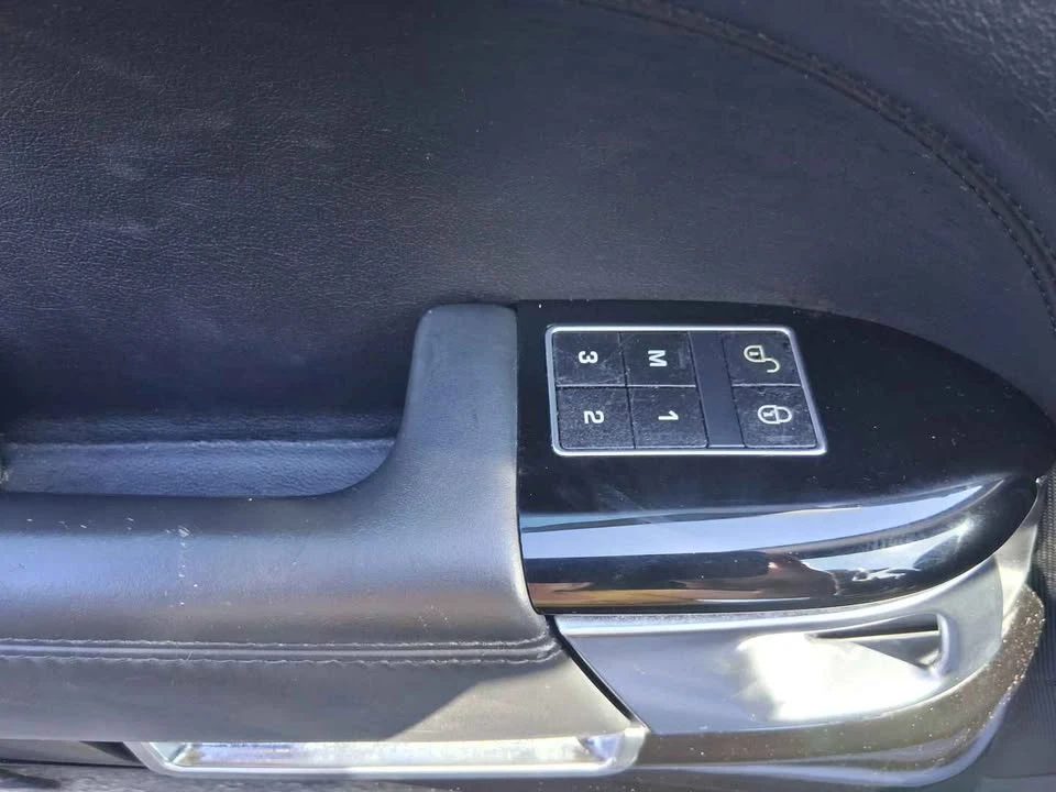 2016 Land Rover Range Rover L405 - Image 9 of 20