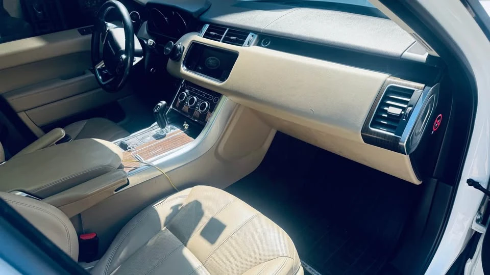 2016 Land Rover Range Rover L405 - Image 4 of 8