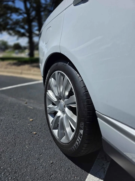 2016 Land Rover Range Rover L405 - Image 7 of 19