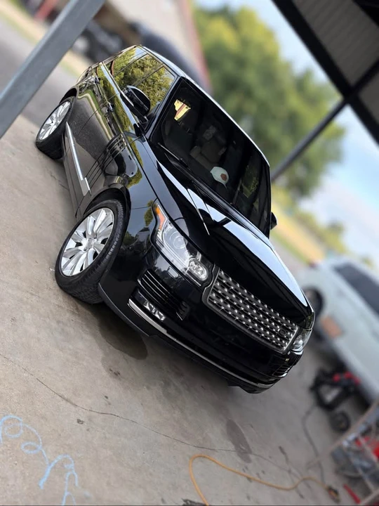 2016 Land Rover Range Rover L405 - Image 2 of 17
