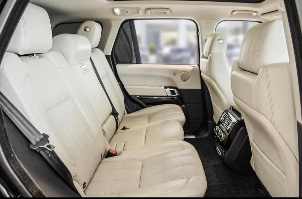 2016 Land Rover Range Rover L405 - Image 13 of 17