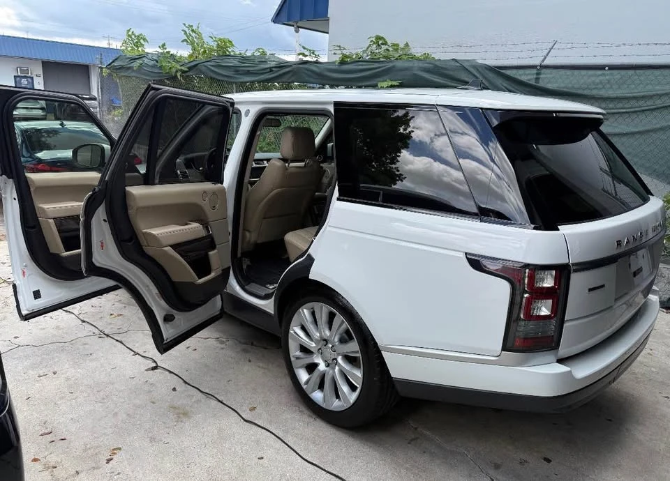 2016 Land Rover Range Rover L405 - Image 9 of 10