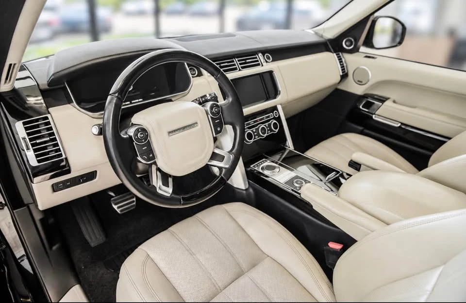2016 Land Rover Range Rover L405 - Image 9 of 17