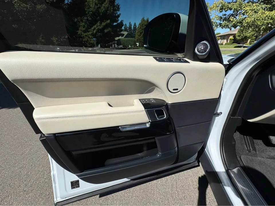 2016 Land Rover Range Rover L405 - Image 5 of 9