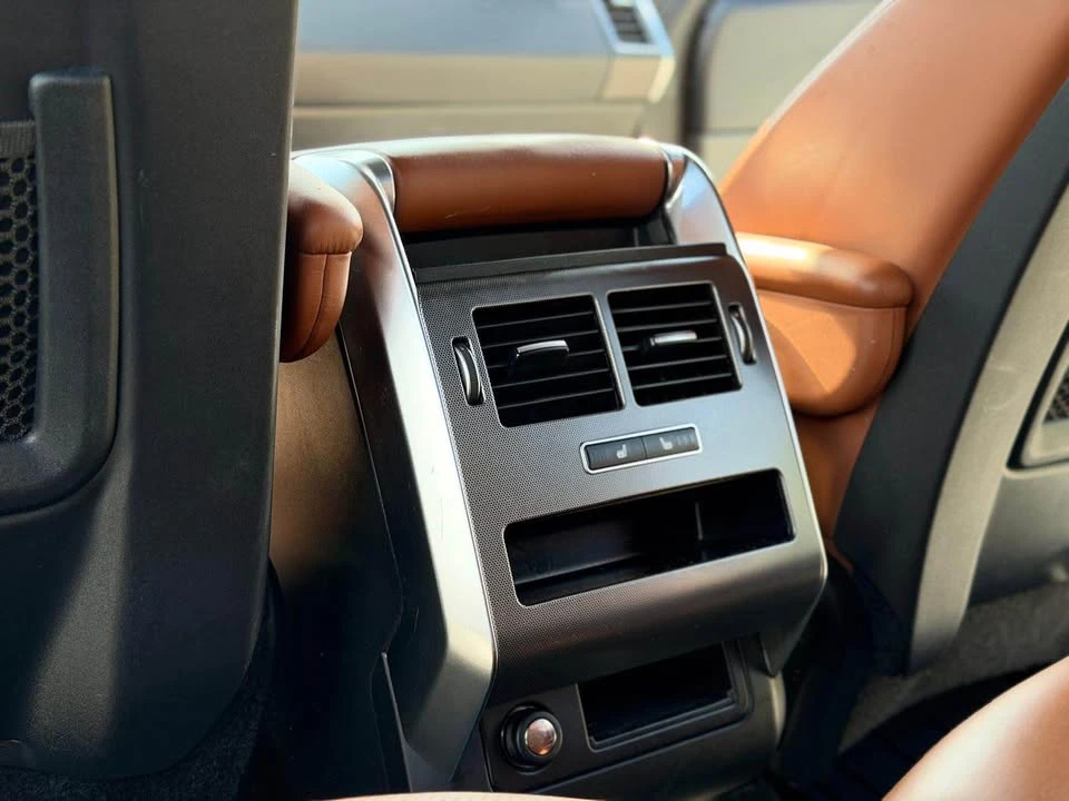 2016 Land Rover Range Rover L405 - Image 14 of 19