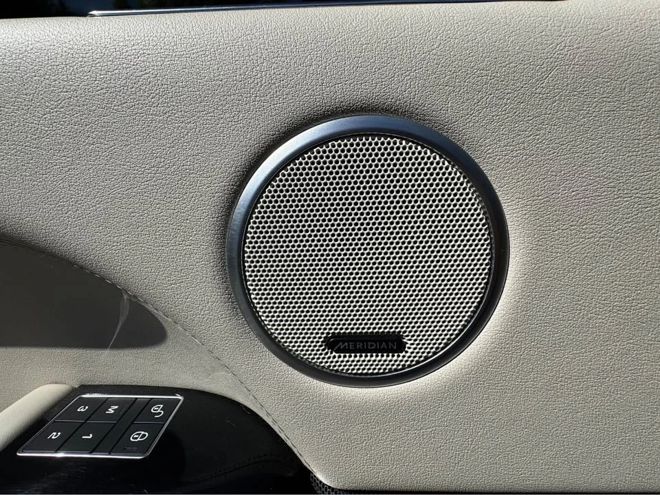 2016 Land Rover Range Rover L405 - Image 6 of 9