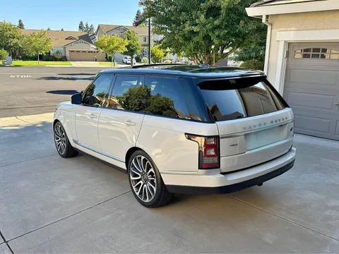 2016 Land Rover Range Rover Supercharged Sport Utility 4D