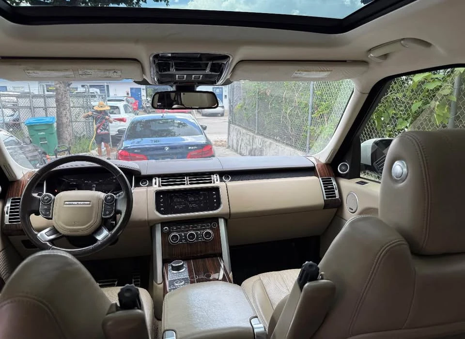 2016 Land Rover Range Rover L405 - Image 6 of 10