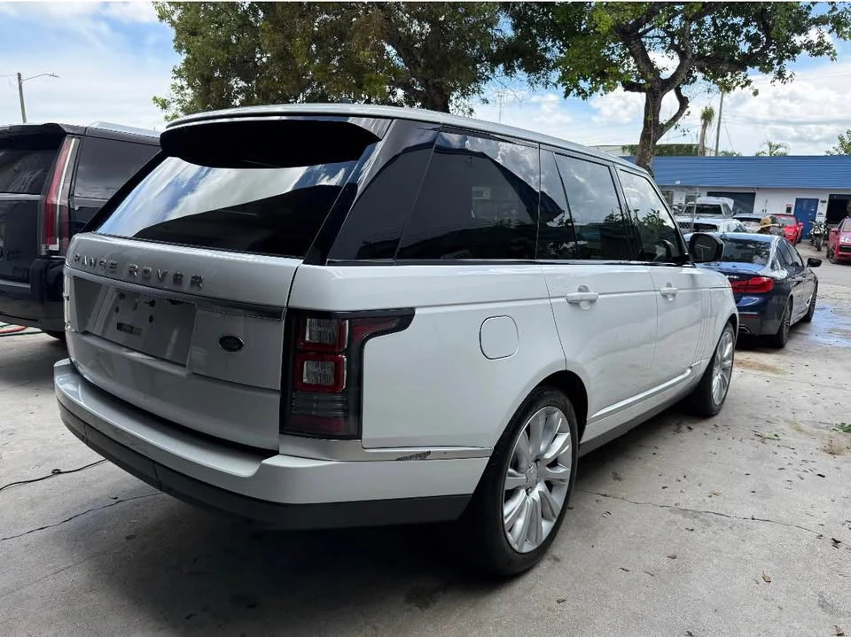2016 Land Rover Range Rover L405 - Image 3 of 10