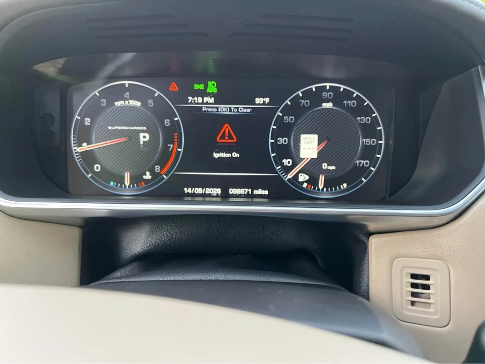 2016 Land Rover Range Rover L405 - Image 9 of 20